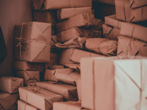 Invoicing and stock for your webshop